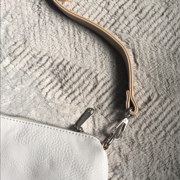 NWOT Gray Crossbody Bag - Picture 2 of 5